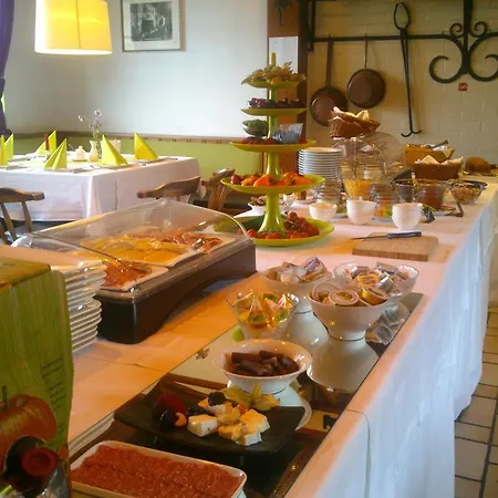 Fruhstuckspension Pfandlwirt Gasthuis 3*